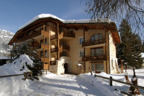 Soldanella by Hotel Adula Flims